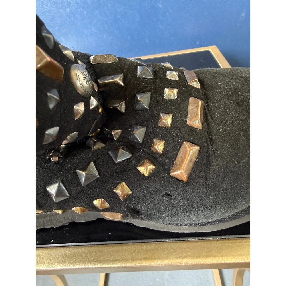 Koolaburra by UGG Black Suede Studded Embellished Mid Calf Boots Mixed Metal